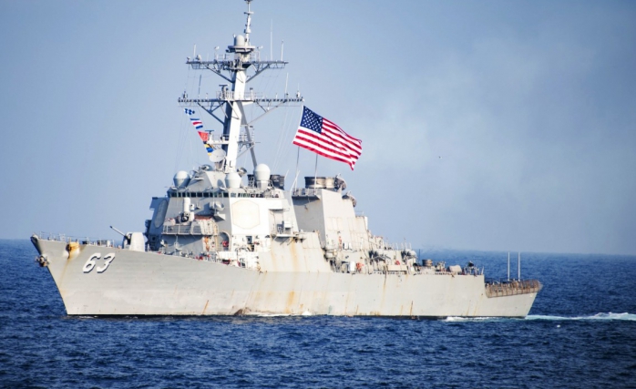 ABD Destroyerleri Güney Çin Denizi'nde