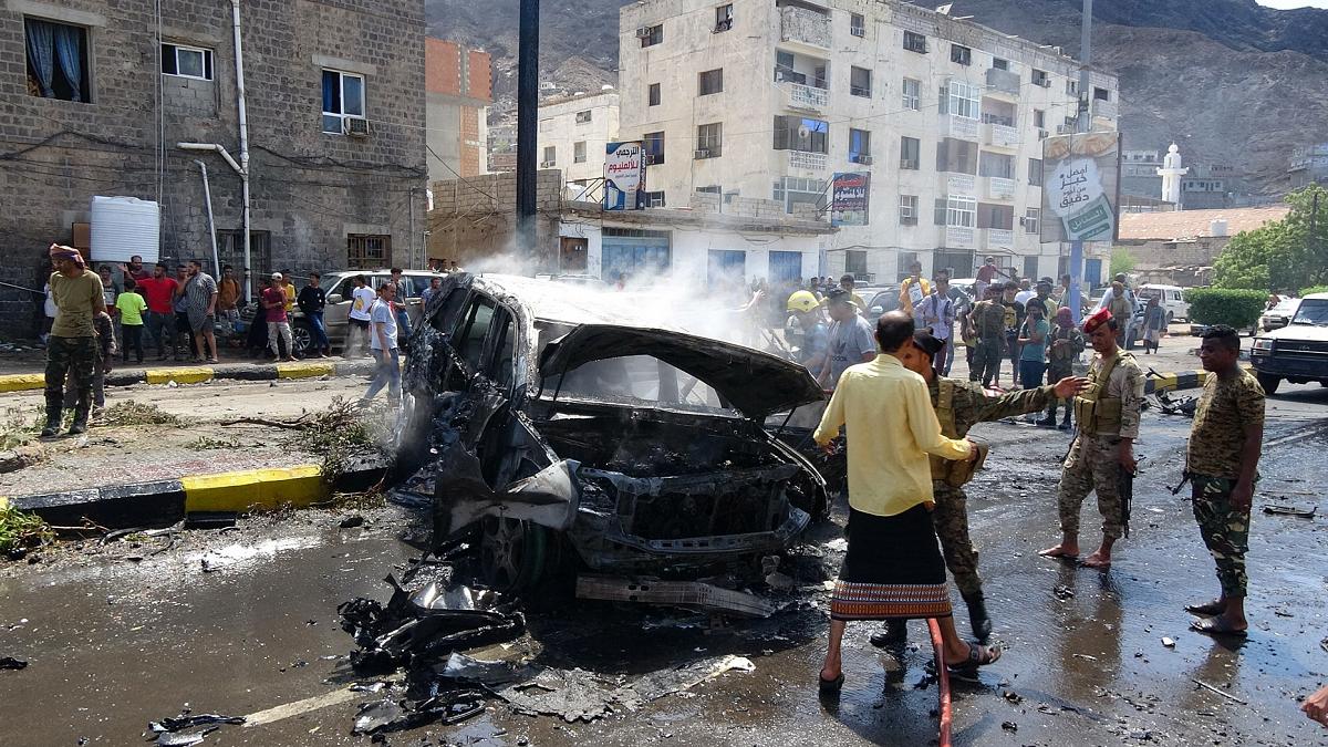 Aden'de Bombalı Saldırı