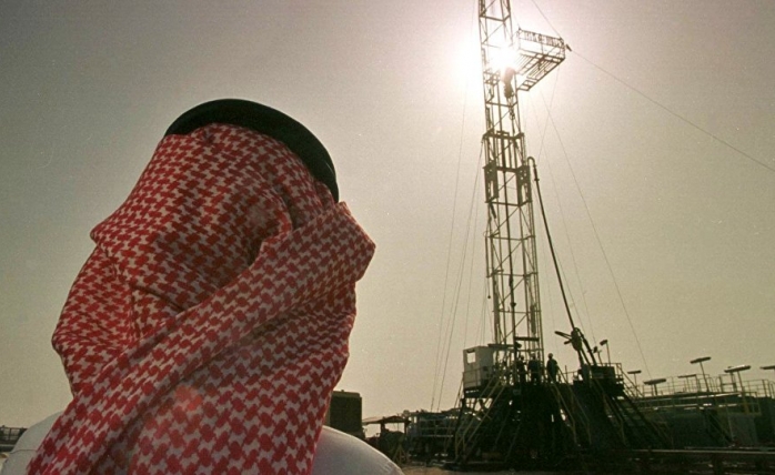 Arabistan'ın Petrole Bağımlılığı Devam Ediyor
