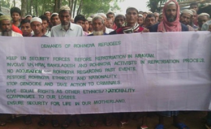 Arakanlı Mültecilerden Geri Dönüş Protestosu