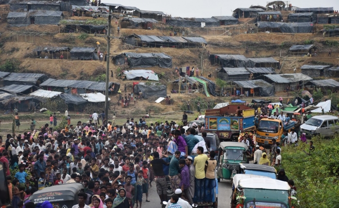 Bangladeş Rohingyaları Tek Bir Kampa Sıkıştıracak