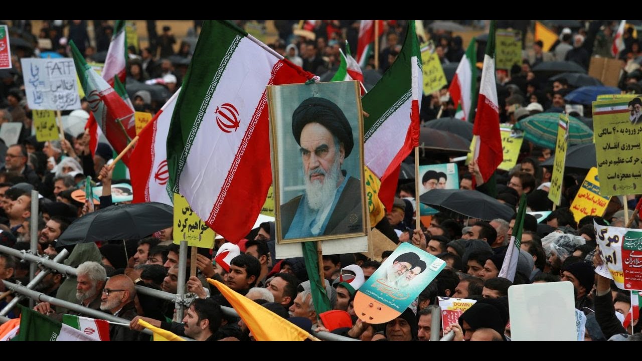 Batılılar, İslam Cumhuriyetine Karşı Siyasi Klişeleri Nasıl Kullanıyor?
