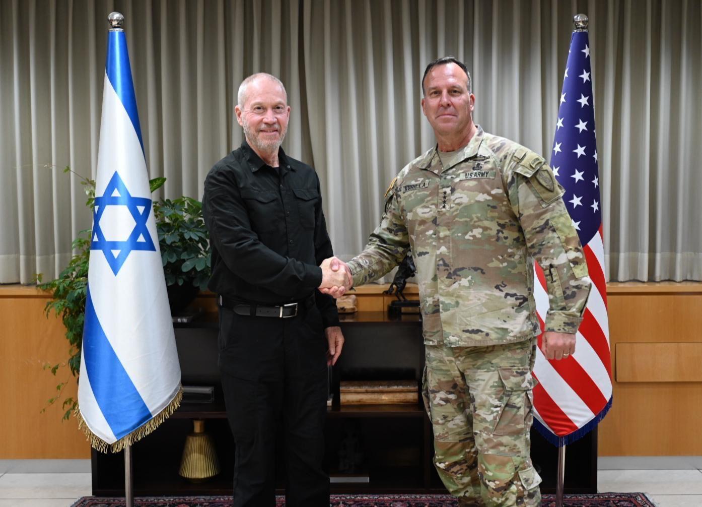 CENCTOM Komutanı İsrail Savaş Bakanı'yla Görüştü