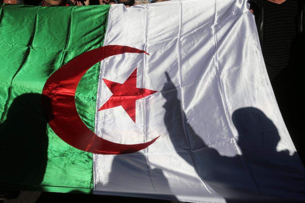Cezayir'den İsrail Çıkışı