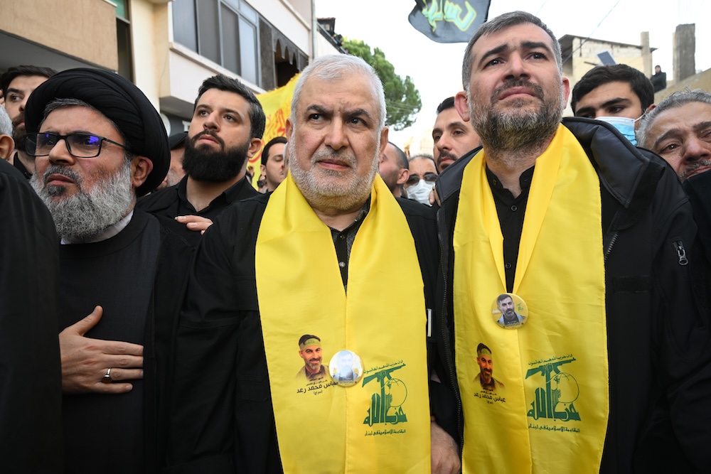 Hizbullah Milletvekili: İsrail Çöküşe Gidiyor