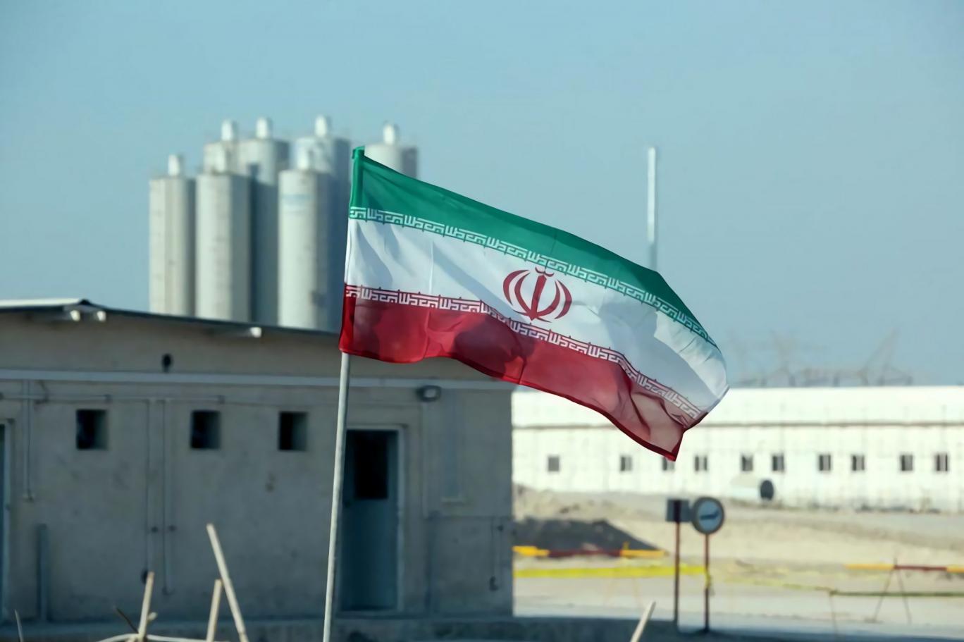 İran'dan Nükleer Kapasite Kararı