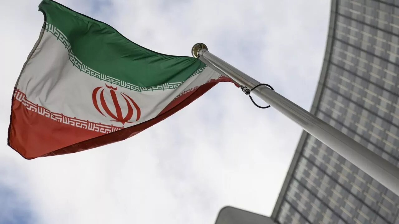 İran Süpersonik Seyir Füzesi Eşiğinde