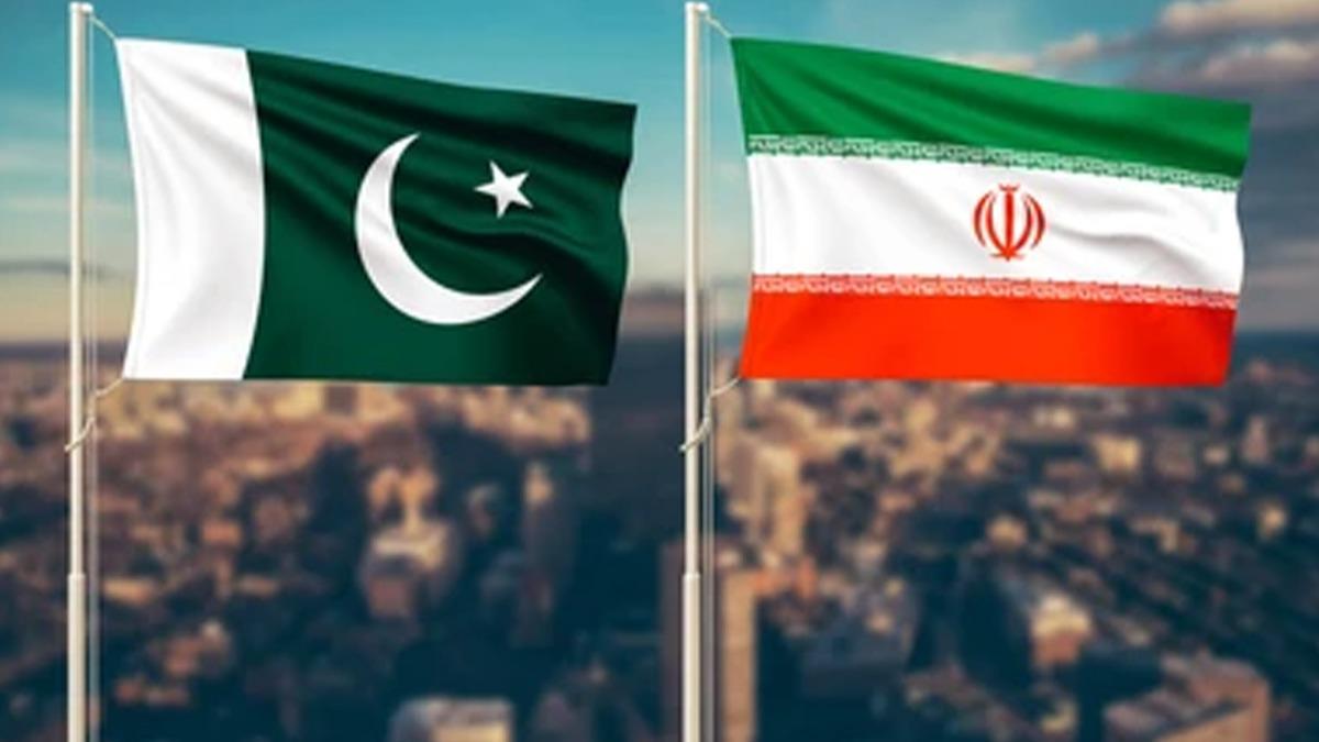 İran ve Pakistan'dan Güvenlik İş Birliği Toplantısı