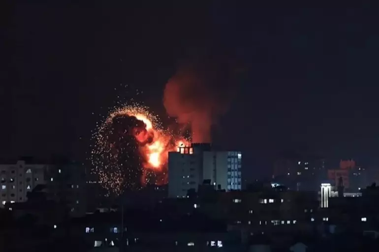 İsrail'den Gazze'ye Saldırı
