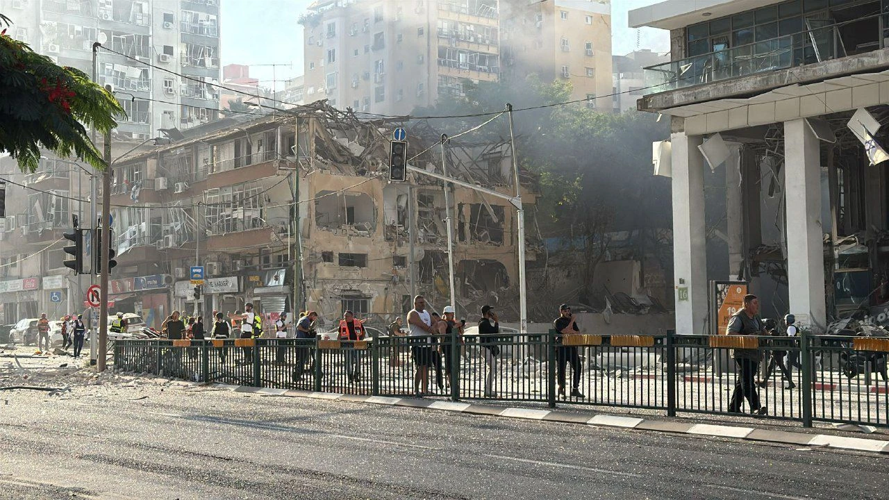 İsrail Medyası: Tel Aviv'in Merkezi Hayalet Şehre Döndü