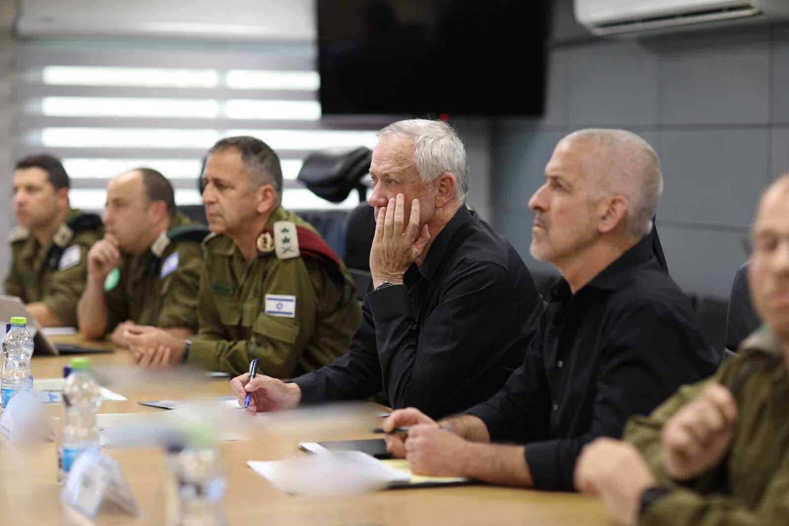 İsrailli Generaller Arasında İran Anlaşmazlığı