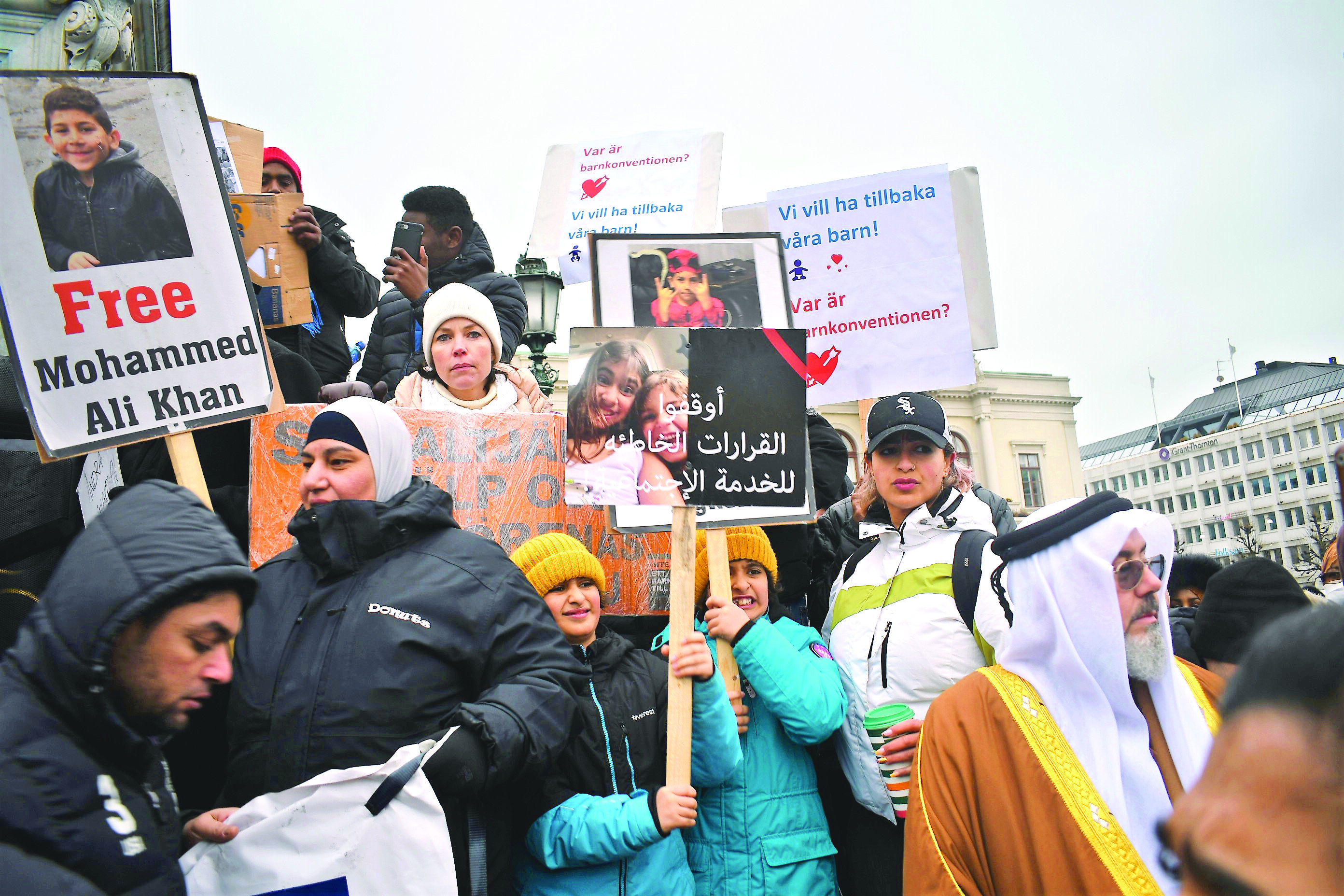 İsveç, Arap Ailelerin Çocuklarına El Koyuyor