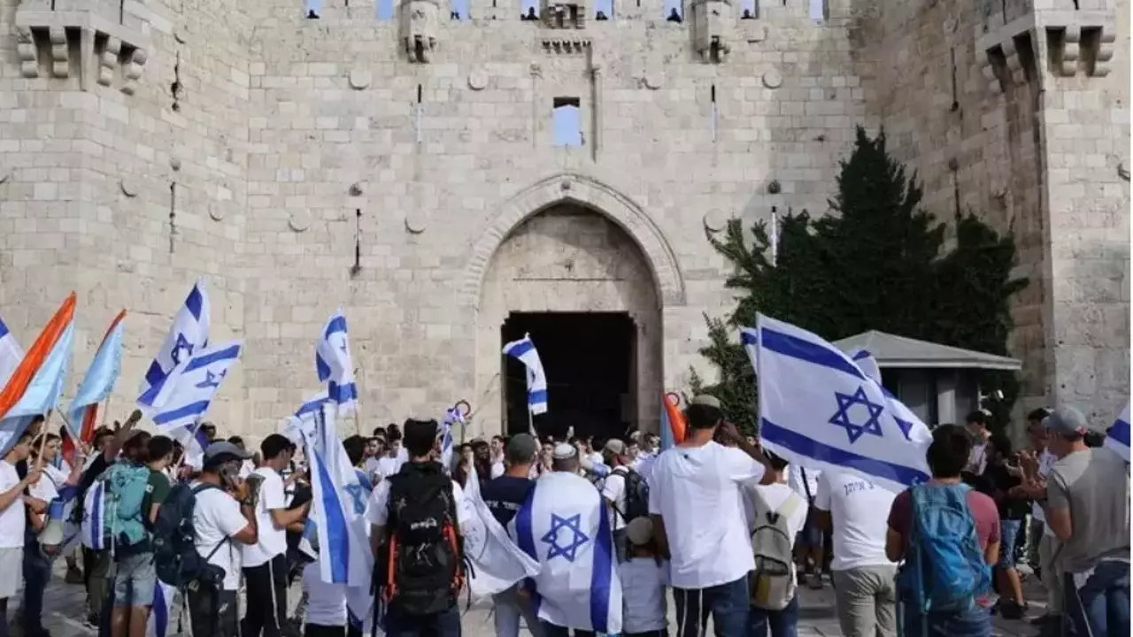 Kudüs'te Provakatif Bayrak Yürüyüşü