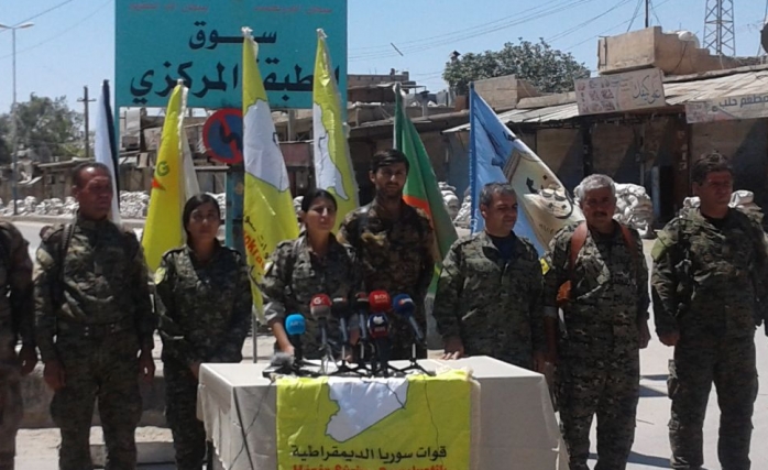 Kürtler Kobani'de SDG'ye Karşı Sokaklara Çıktı