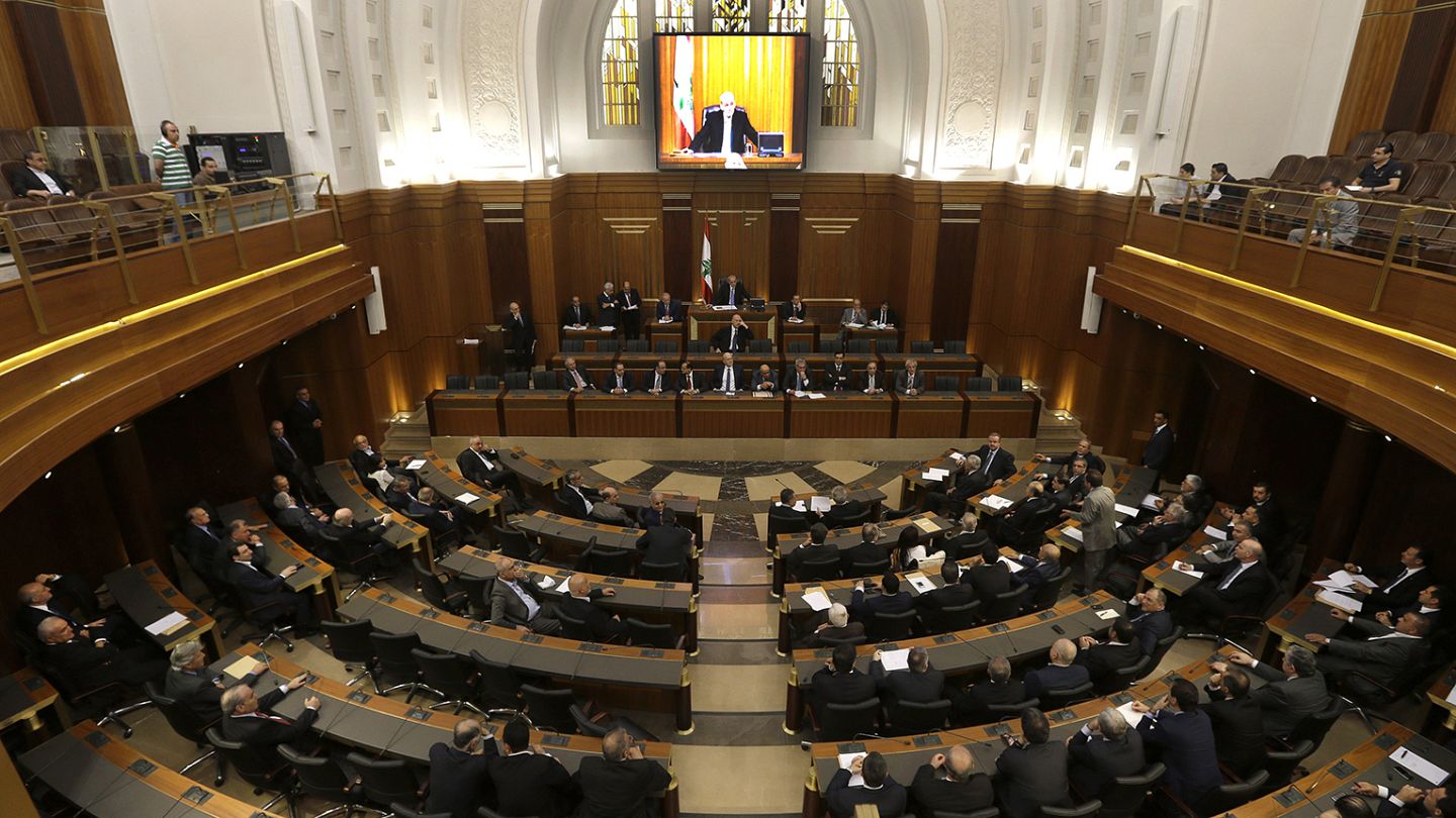 Lübnan'da Hükümet Krizi Büyüyor