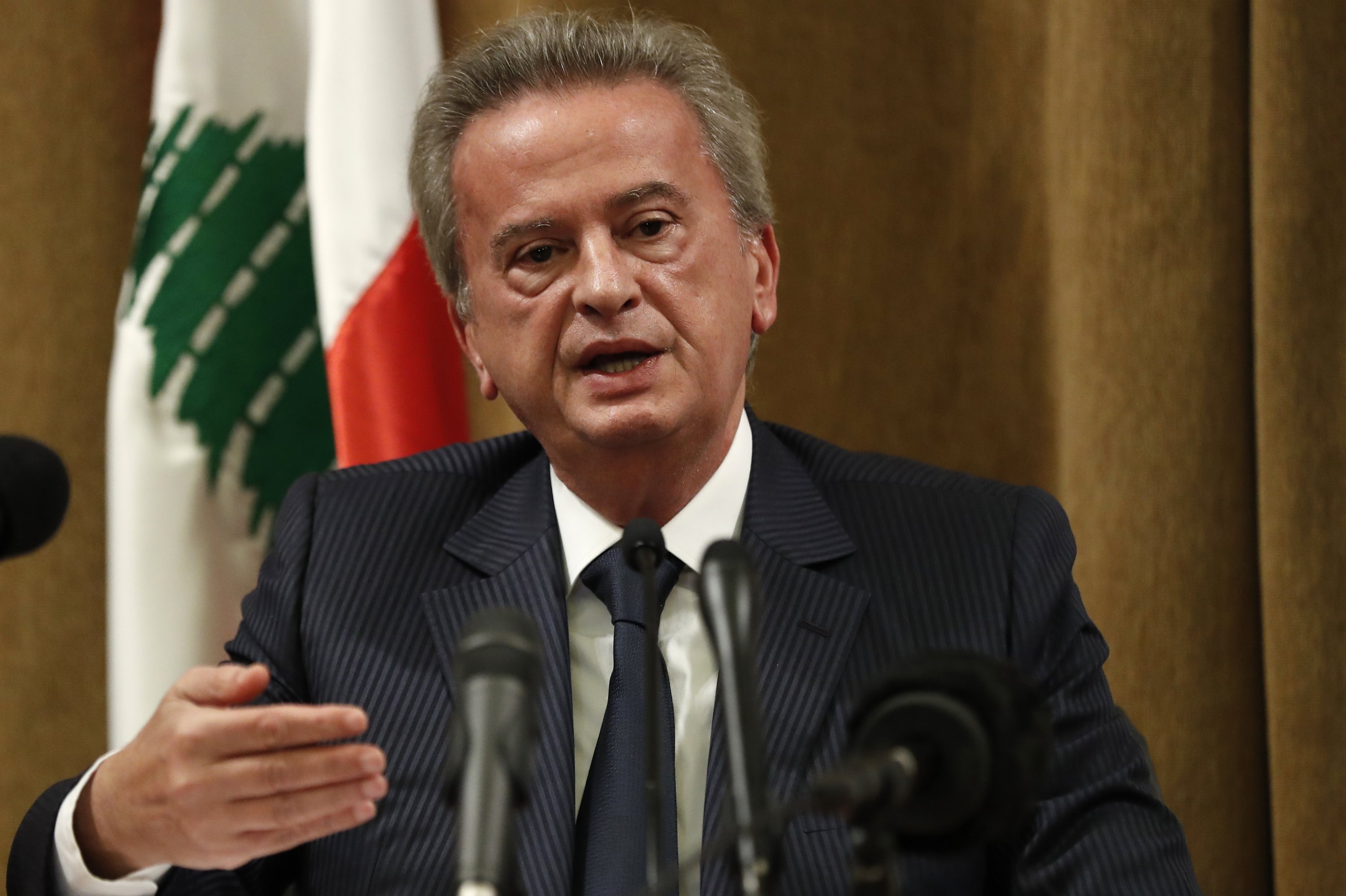 Lübnan Merkez Bankası Başkanı Köşeye Sıkıştı