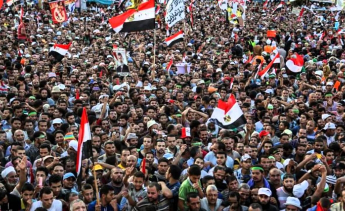 Mısır'da gösteriler devam ediyor