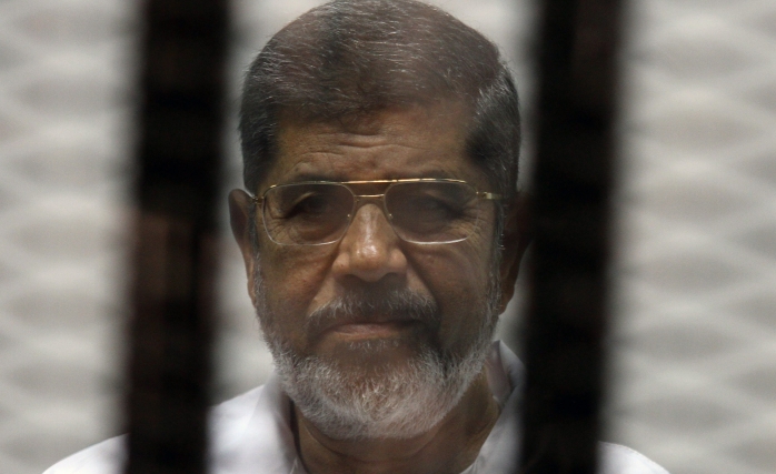 Mursi'den Darbecilere: Beni Yargılamaya Yetkiniz Yok!