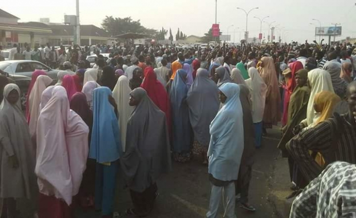 Nijerya'da 3 Protestocu Şehid Edildi