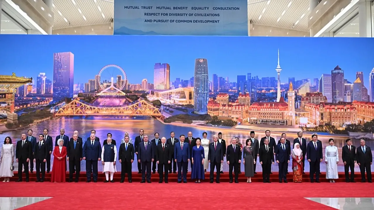 Şanghay İş Birliği Örgütü'nün Tarihi Zirvesi