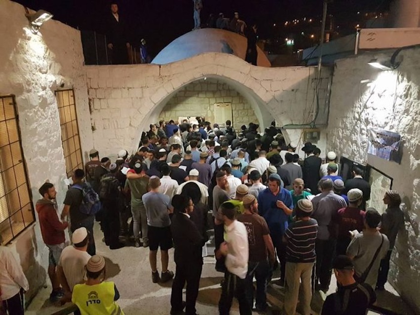 Siyonistlerden Mescid-i Aksa ve Yusuf Türbesi’ne Baskın