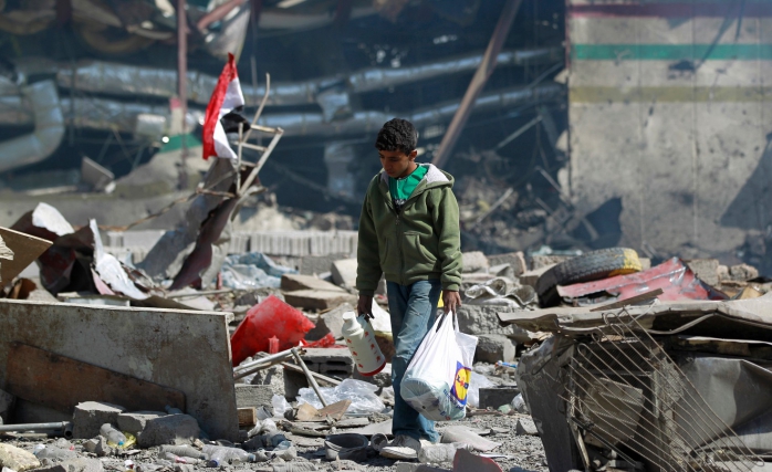 Suud'un Yemen'deki Katliamları Sürüyor