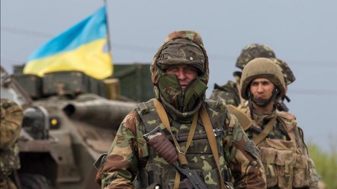 Ukrayna Ordusunda Nazizm Büyüyor