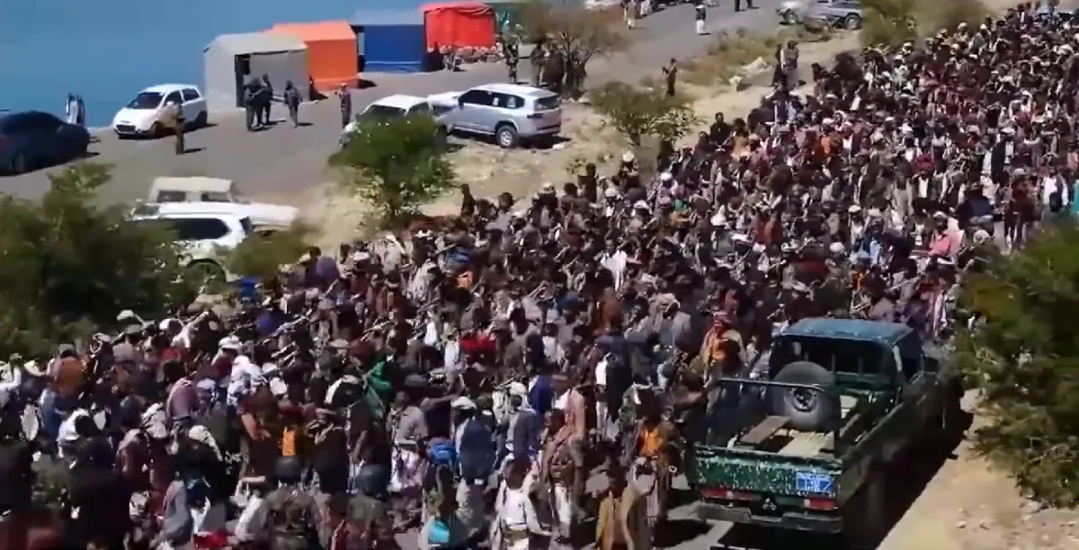Yemenliler Suud Saflarını Terk Ediyor
