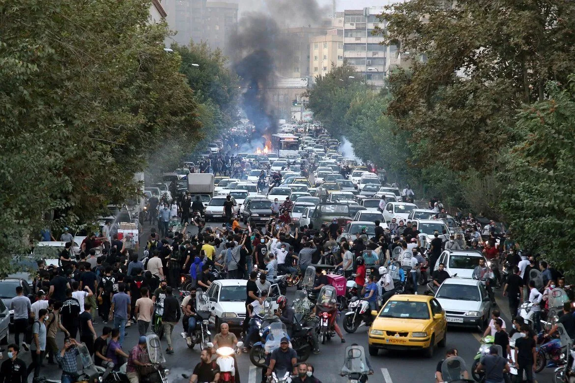İran: İsyanlarda 20 Ülke Rol Oynadı