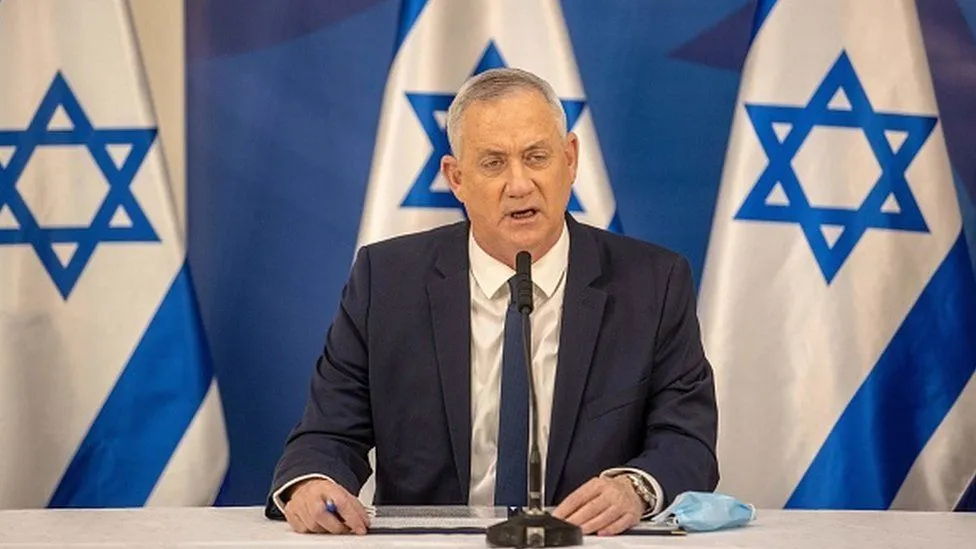 Gantz: Lübnan'ı Yok Ederiz