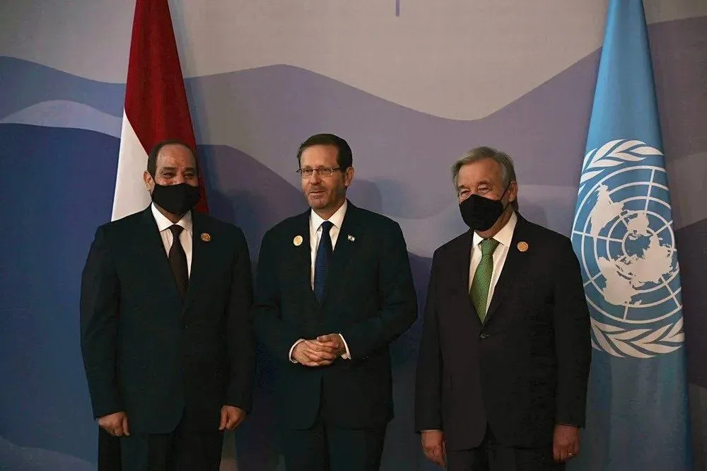 Siyonist İsrail Cumhurbaşkanı Mısır'da