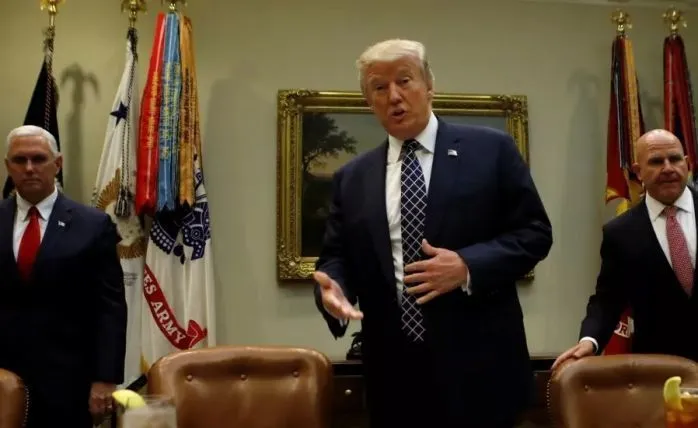 Trump ve Avanesi İran’ı Sıkıştırmaya Çalışıyor
