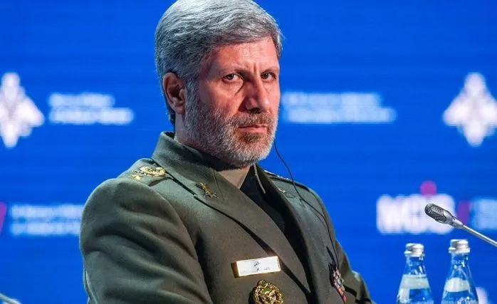 Irak Savunma Bakanı, Devletin Teröre Karşı İhmalkarlığına Değindi