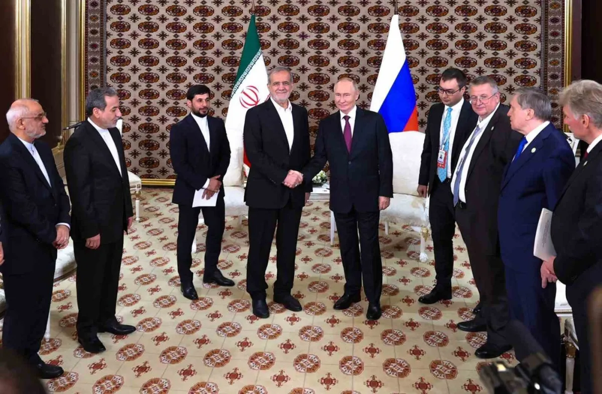 İran Cumhurbaşkanı, Putin ve Sisi İle Görüştü